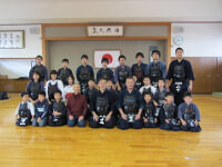 子ども達に剣道指導